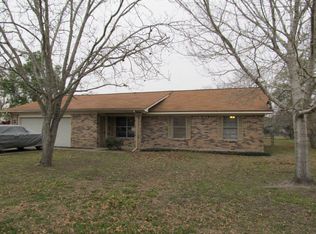 709 Quail Creek Dr, Victoria, TX 77905