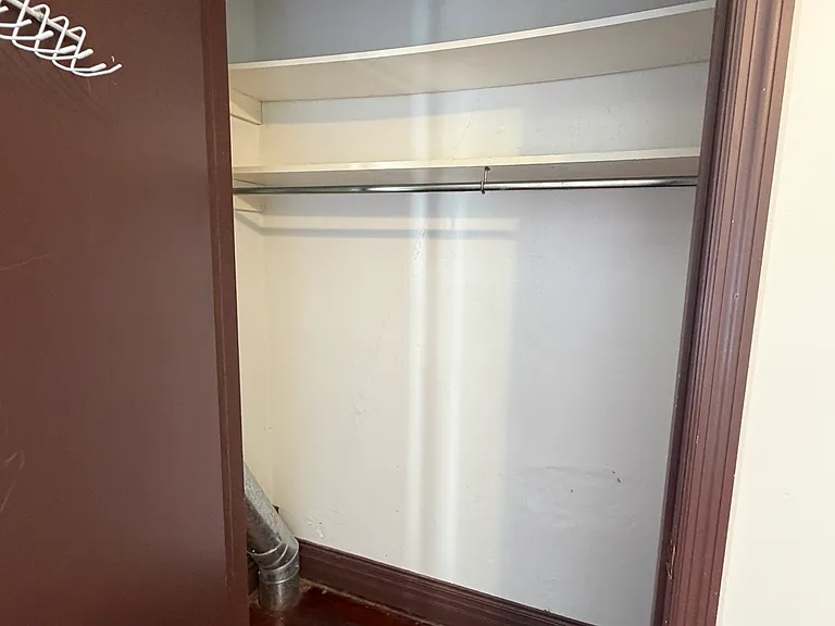 1522 Grove St — Photo 19