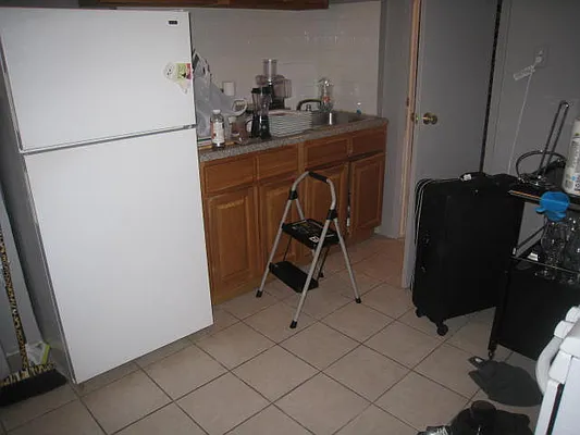 Rented by Alexiou Realty | media 6