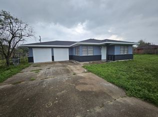 1600 Lakeview Ave, Port Arthur, TX 77642