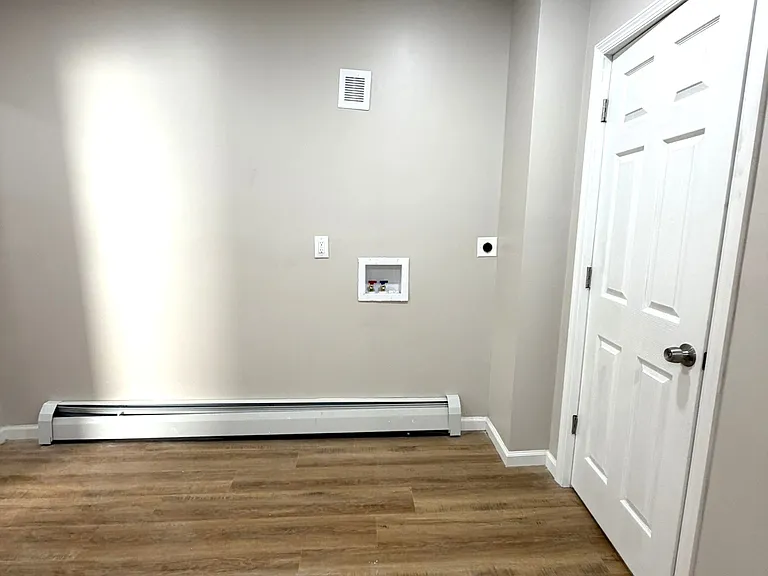 1317 Dartmouth St #1 — Photo 9
