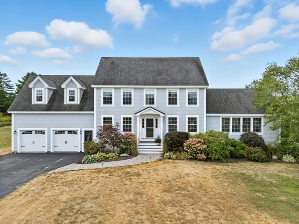 28 Trolly Farm Way, Falmouth, ME 04105