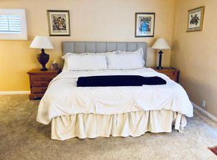 712 Old Pond Ln, Norwich, CT 06360