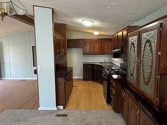 5th image of 6856 Jasmine Ave