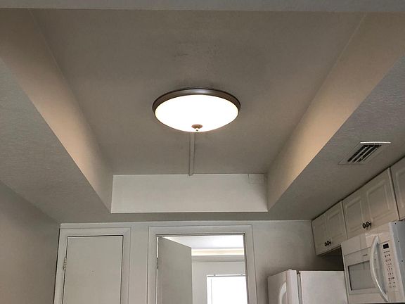 4th image of 46 Davis Blvd #104