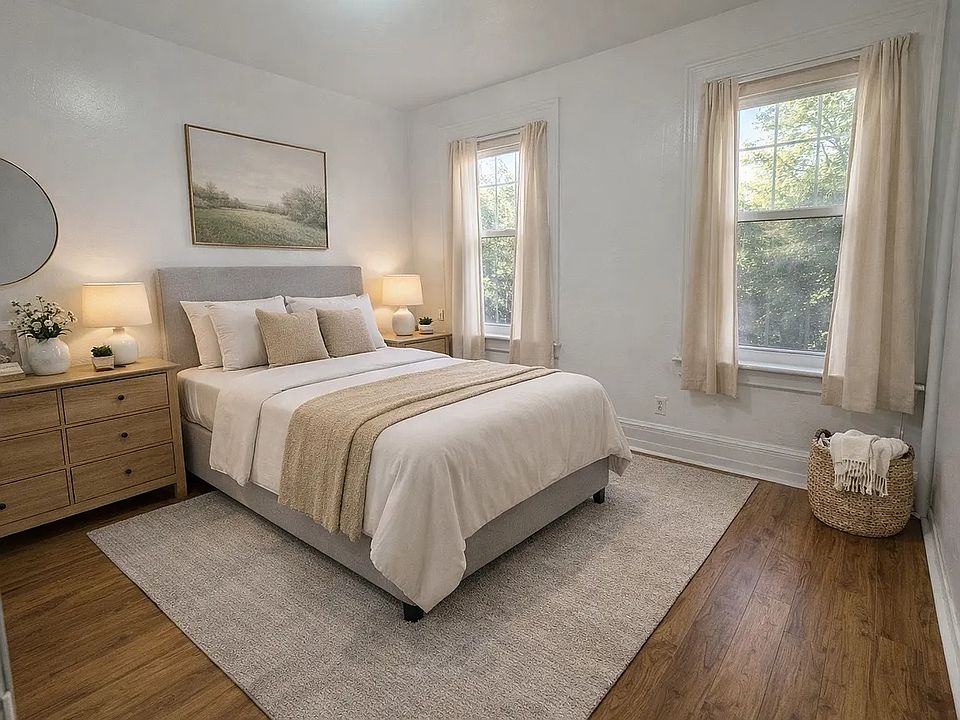 1st image of 17601 93rd Ave #1C
