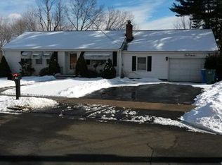 146 Leonard Rd, Hamden, CT 06514