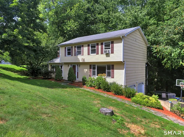 23 Rodia Ridge Road, Shelton, CT 06484