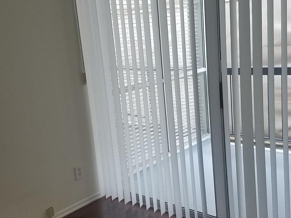 1st image of 125 N Barrington Ave APT 203