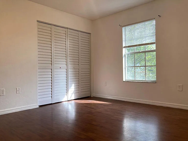 2871 SW 38th Pl — Photo 19