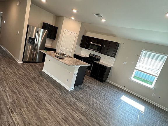 2nd image of 12444 Orchid Ln
