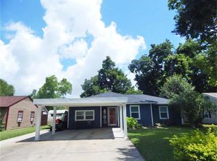 905 San Felipe St, Angleton, TX 77515