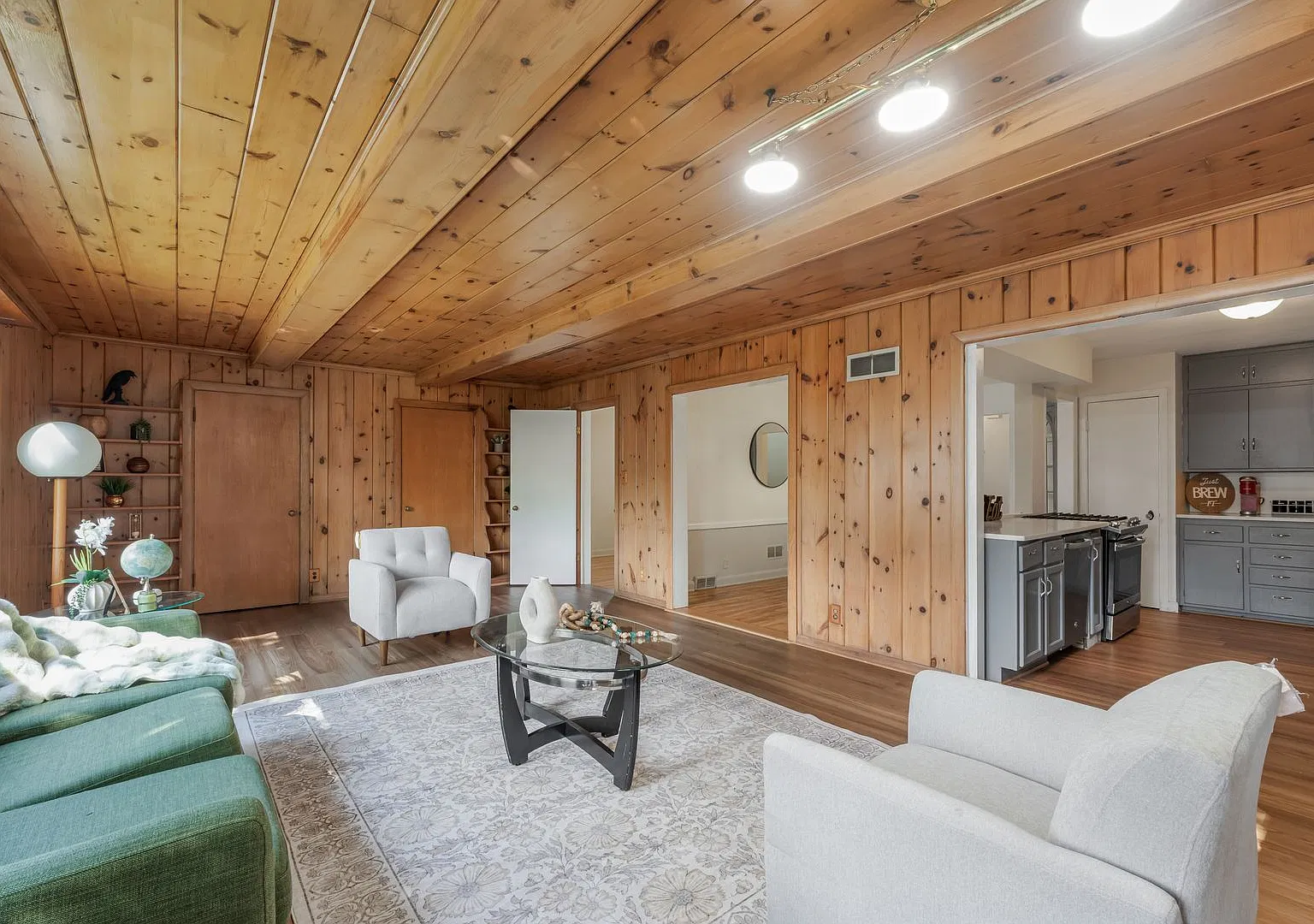 3 Bed Home in the Heart of Whitefish Bay! — Photo 2