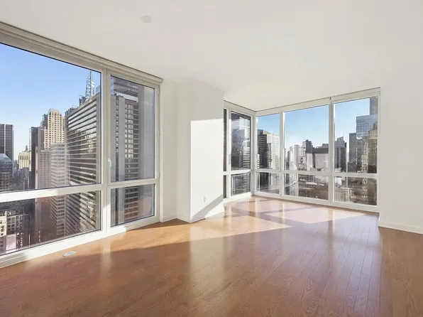 247 West 46th Street image 1 of 7