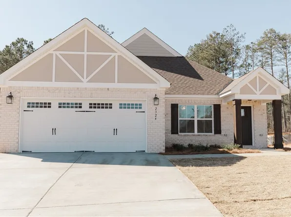 2324 Sherwood Dr, Opelika, AL 36801