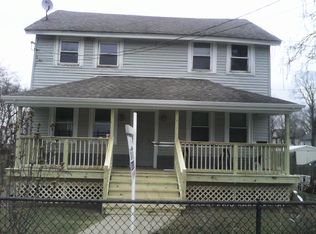 78 Laurel Ave, Hempstead, NY 11550