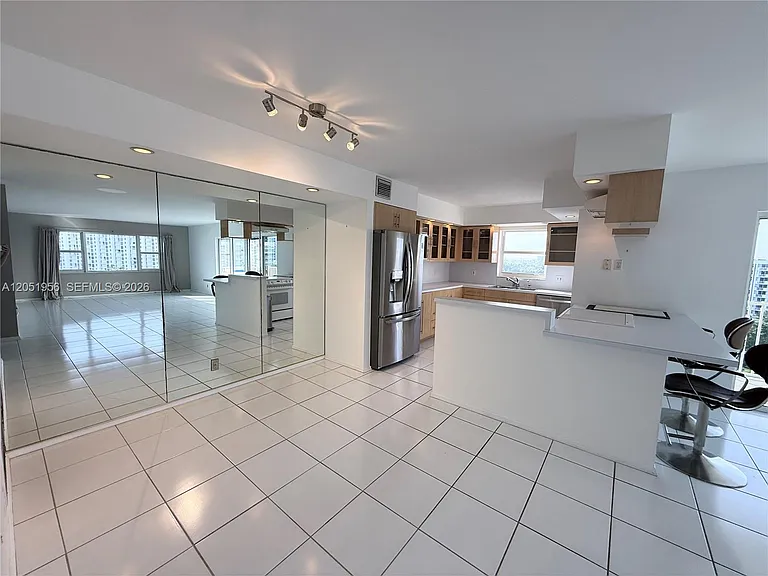 1200 Hibiscus Ave #902 — Photo 11