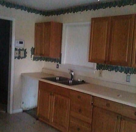 3rd image of 748 De Laura Ln