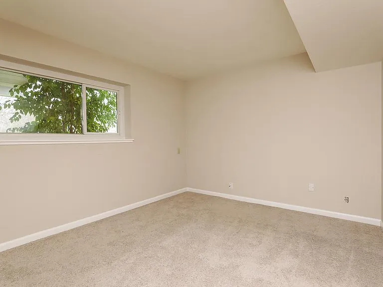 1546 Jacob Ave #1 — Photo 13