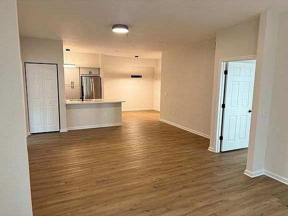 2nd image of 2801 Chancellorsville Dr APT 311