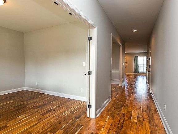 3rd image of 4125 Needlerush Dr