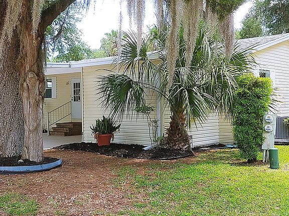 4th image of 271 Osprey Ln