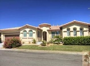 4 Moon Lake Dr, Rancho Mirage, CA 92270