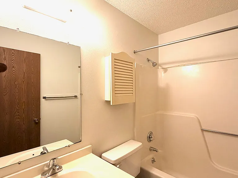 2601 Westwinds Dr — Photo 10