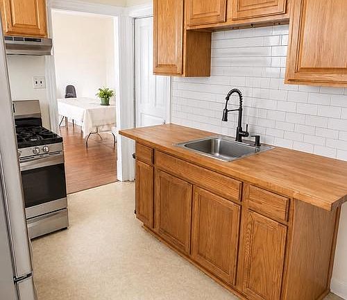 5th image of 1228 Eckert Ave