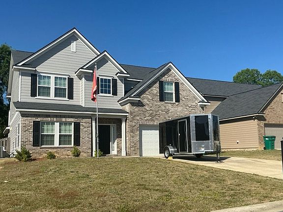 3rd image of 94 White Oak Pl