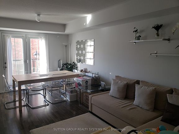 5th image of 2472 Post Rd #8