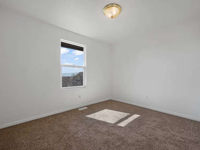 8566-8568 Wasatch Blvd E — Photo 22