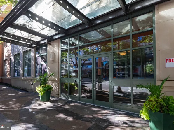 3625 10th St Unit 506, Arlington, VA 22201