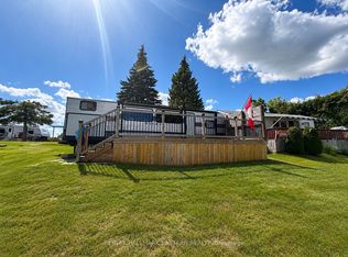 1280 Gail Park Dr N #2, Selwyn, ON K0L 1T0