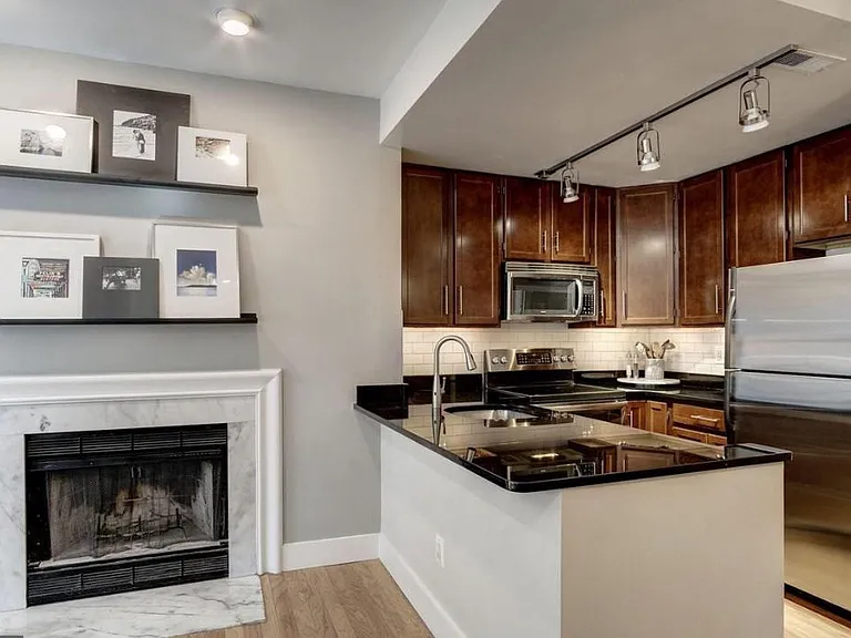 1205 N St NW #C — Photo 4