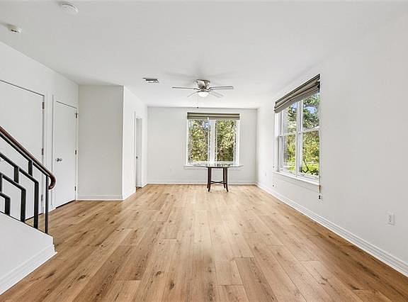 4th image of 4815 Saint Charles Ave