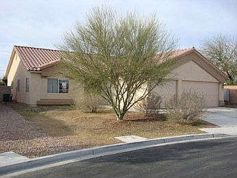 2nd image of 1637 Lynette Ln