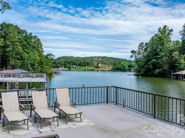 1408 Lake Vista Dr NE #11/12, Connelly Springs, NC 28612
