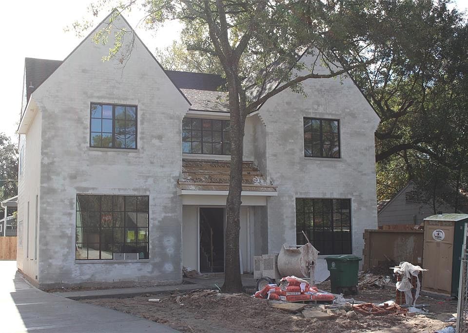 1st image of 1055 Gardenia Dr