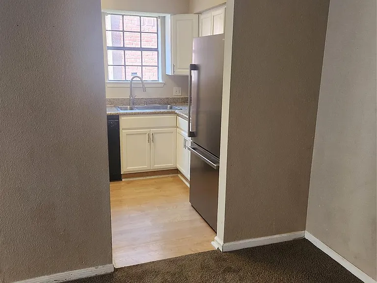 12500 Sandpiper Dr #129 — Photo 6