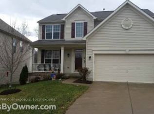 25 Carriage Hill Dr, Fredericksburg, VA 22405