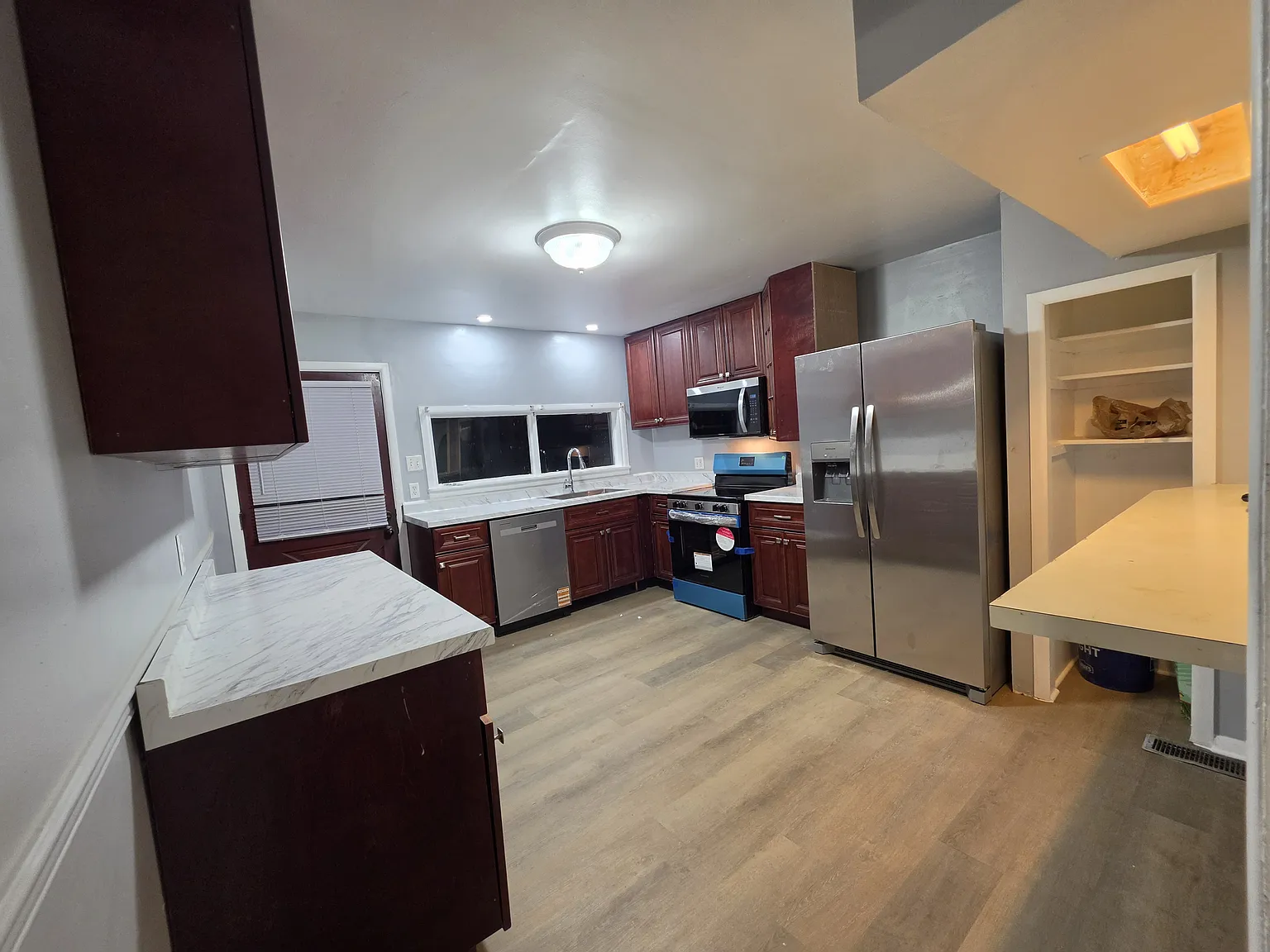 1855 Clay St — Photo 2