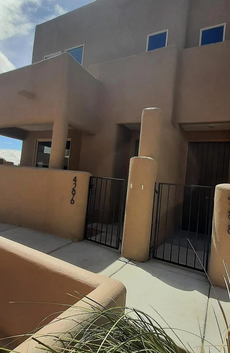 4296 Nambe Ct — Photo 2
