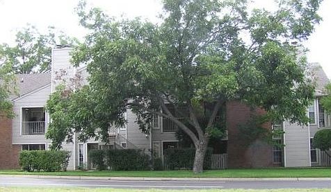 2nd image of 3206 S Fielder Rd APT 206