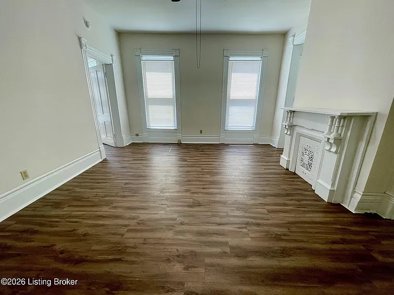4007 Southern Pkwy #1 — Photo 4