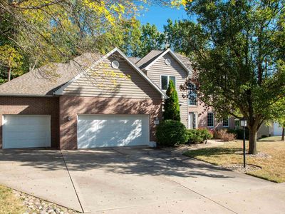 5009 W Newcastle Dr, Peoria, IL, 61615