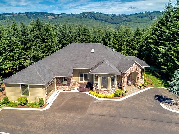 4th image of 23700 NE 178th St