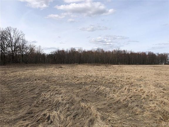 4th image of 5 Meurer Field Blvd