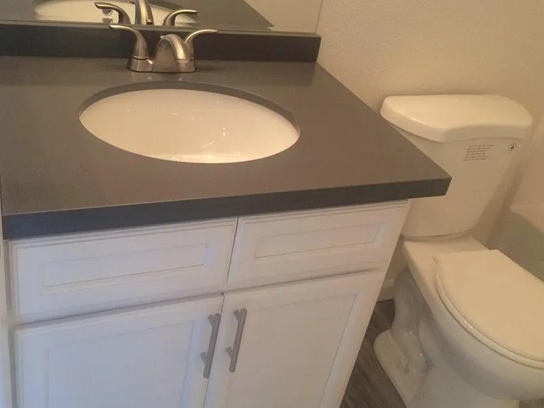 1227 S Dorsey Ln #201 — Photo 5