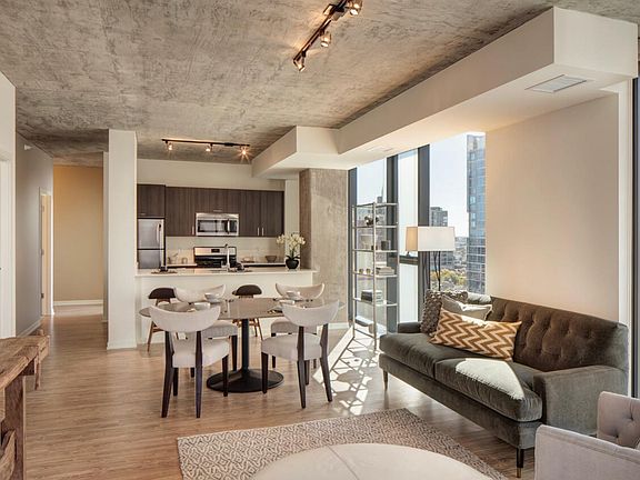 5th image of 120 W Cullerton St #402